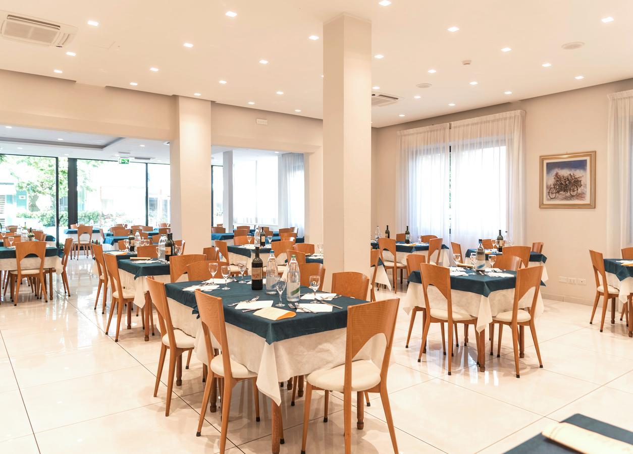 Hotel Astra 里乔内 外观 照片